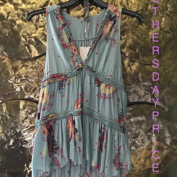 FREE PEOPLE Dresses & Skirts - FREE PEOPLE light/ pastel dress/ smock NWT